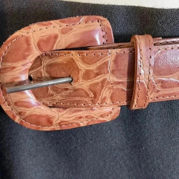 Evan Picone 10P Petite Olive Green 2 Pc Wool Suit Knee Skirt Suit & Belt USA Vtg - Picture 12 of 16